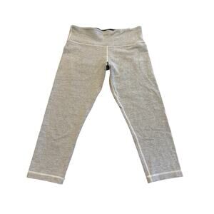 Lululemon Wunder Under Crop Leggings Women’s Sz 8 Gray White Striped Athleisure